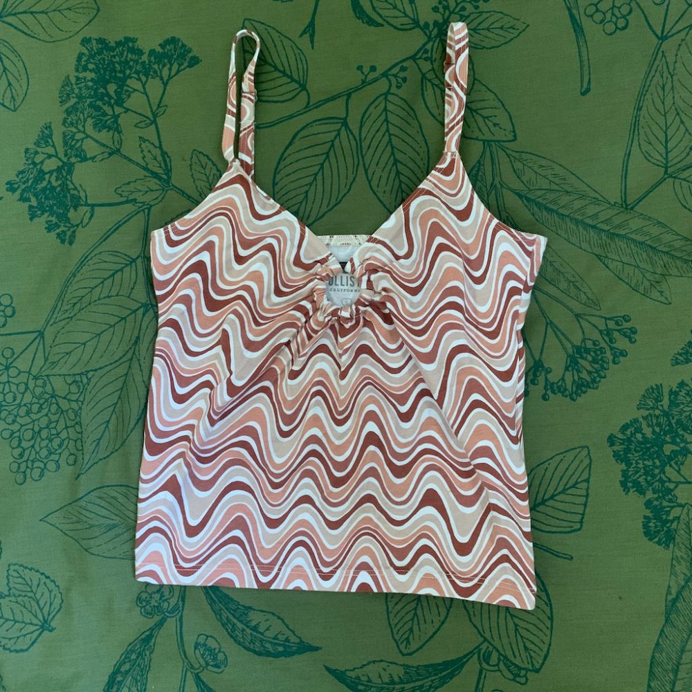 Hollister Tank - Size Small